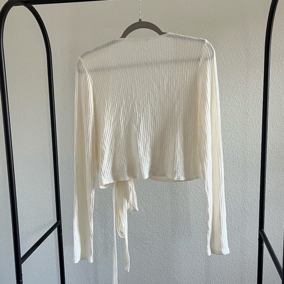REFORMATION JEANS | Petalo Ribbed Wrap Ballet Crop Top in Cream | Size Large - Picture 8 of 10
